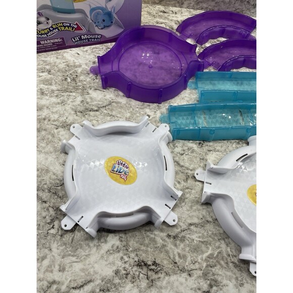Little Live Pets - Lil’ Mouse House Trail- Open Box- Incomplete Set - Picture 3 of 4